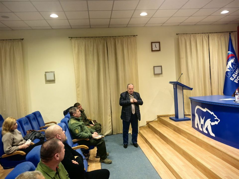 Виктор Водолацкий: После очередного приема граждан в городе Луганске, оперативно отреагировал на обращение инициативной молодёжи и собрал рабочее совещание, посвящённое вопросу организации казачьего фестиваля Виктор Водолацкий: После очередного приема граждан в городе Луганске, оперативно отреагировал на обращение инициативной молодёжи и собрал рабочее совещание, посвящённое вопросу организации казачьего фестиваля