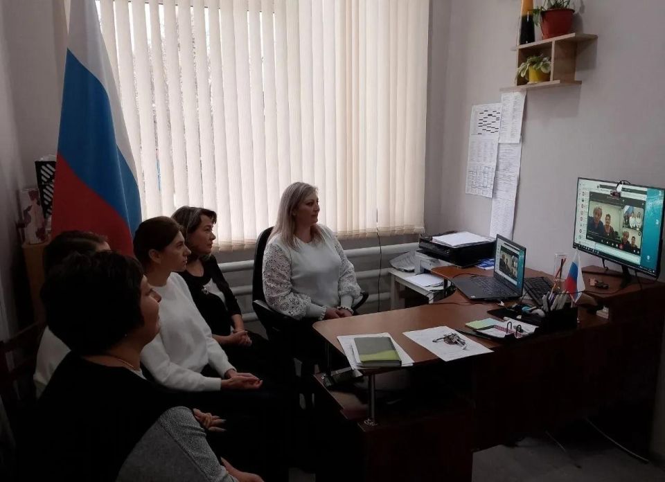 Буйская и Великоцкая школы провели совместный методический семинар Буйская и Великоцкая школы провели совместный методический семинар
