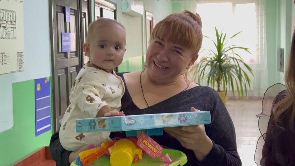 «Коробка храбрости» приехала к пациентам Луганской городской детской больницы №2 «Коробка храбрости» приехала к пациентам Луганской городской детской больницы №2