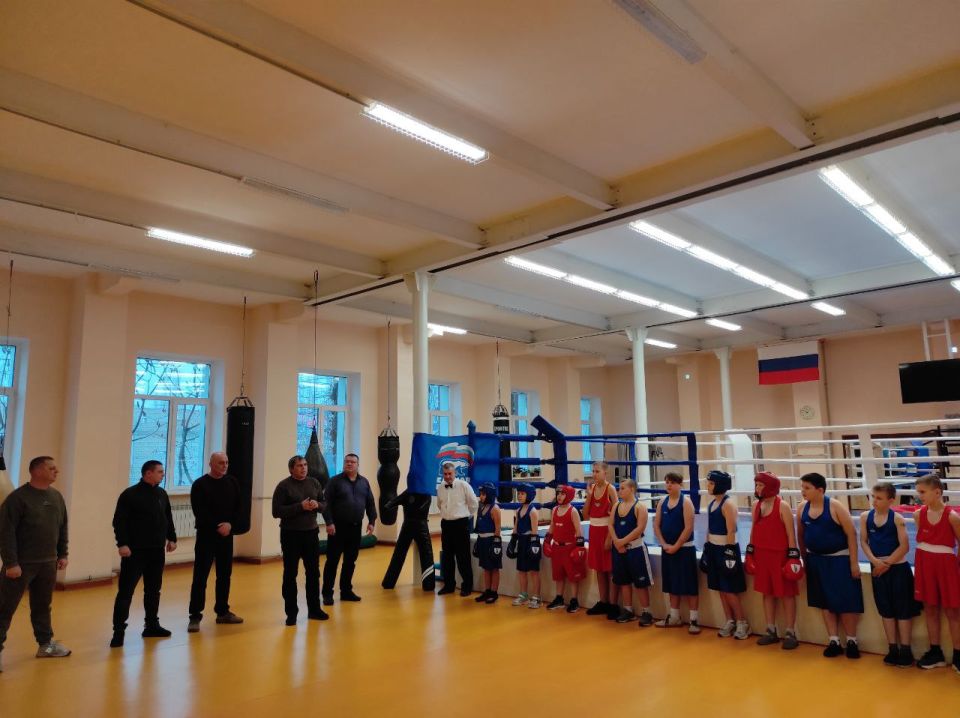 Сегодня в зале МБУ ДО «ССШ №1» при поддержке отдела молодежи и спорта Администрации города Северодонецка состоялось Первенство города по боксу среди мальчиков до 12 лет Сегодня в зале МБУ ДО «ССШ №1» при поддержке отдела молодежи и спорта Администрации города Северодонецка состоялось Первенство города по боксу среди мальчиков до 12 лет