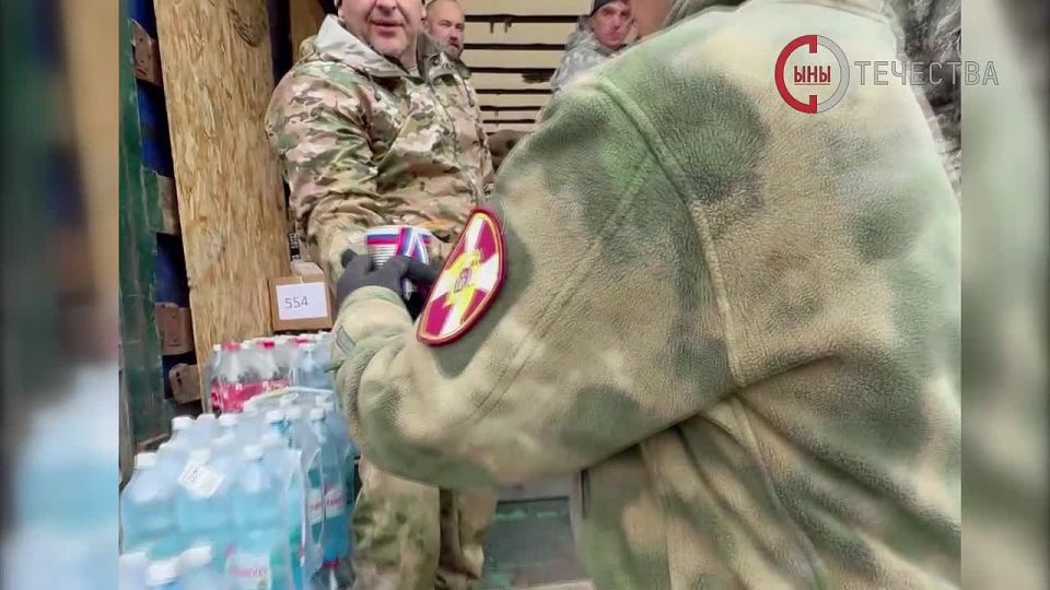 Новосибирский фонд «К победе вместе» организовал акцию «Блиндажная свеча триколор»