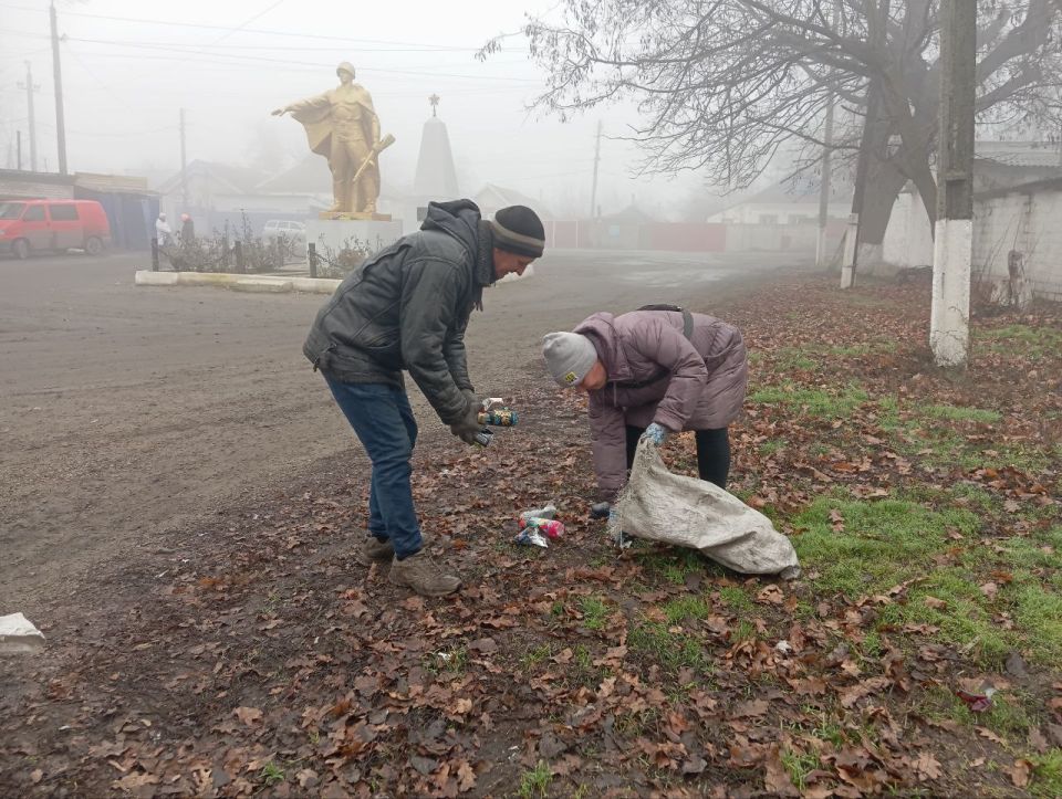 Продолжается благоустройство поселков Продолжается благоустройство поселков