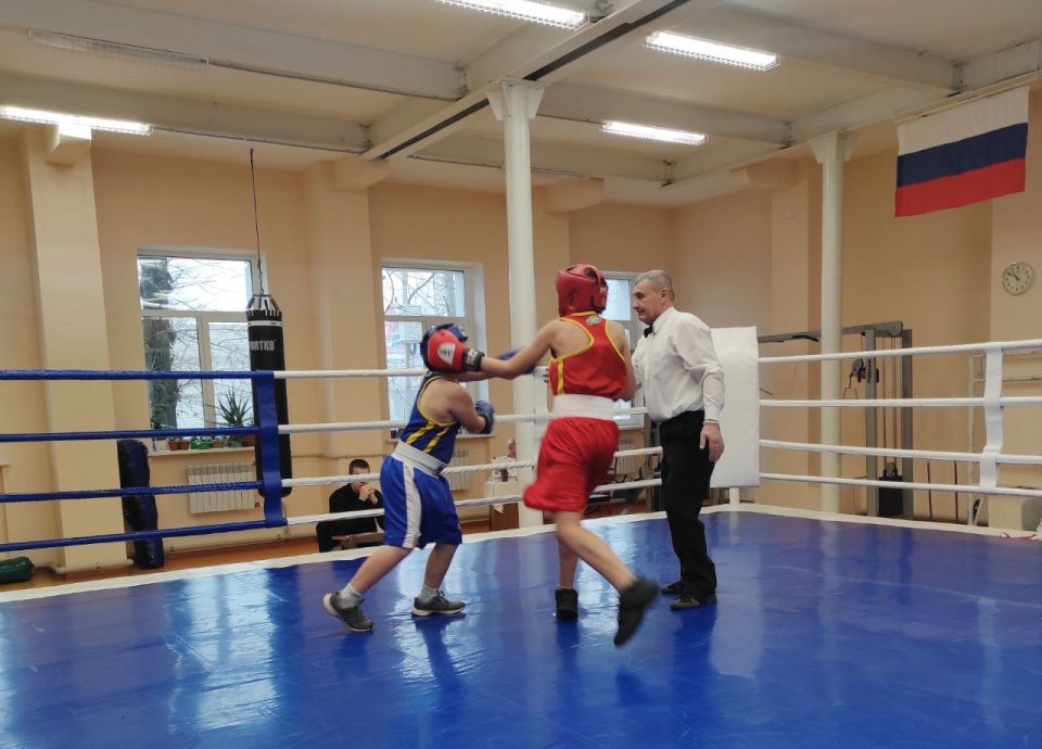 Сегодня в зале МБУ ДО «ССШ №1» при поддержке отдела молодежи и спорта Администрации города Северодонецка состоялось Первенство города по боксу среди мальчиков до 12 лет Сегодня в зале МБУ ДО «ССШ №1» при поддержке отдела молодежи и спорта Администрации города Северодонецка состоялось Первенство города по боксу среди мальчиков до 12 лет