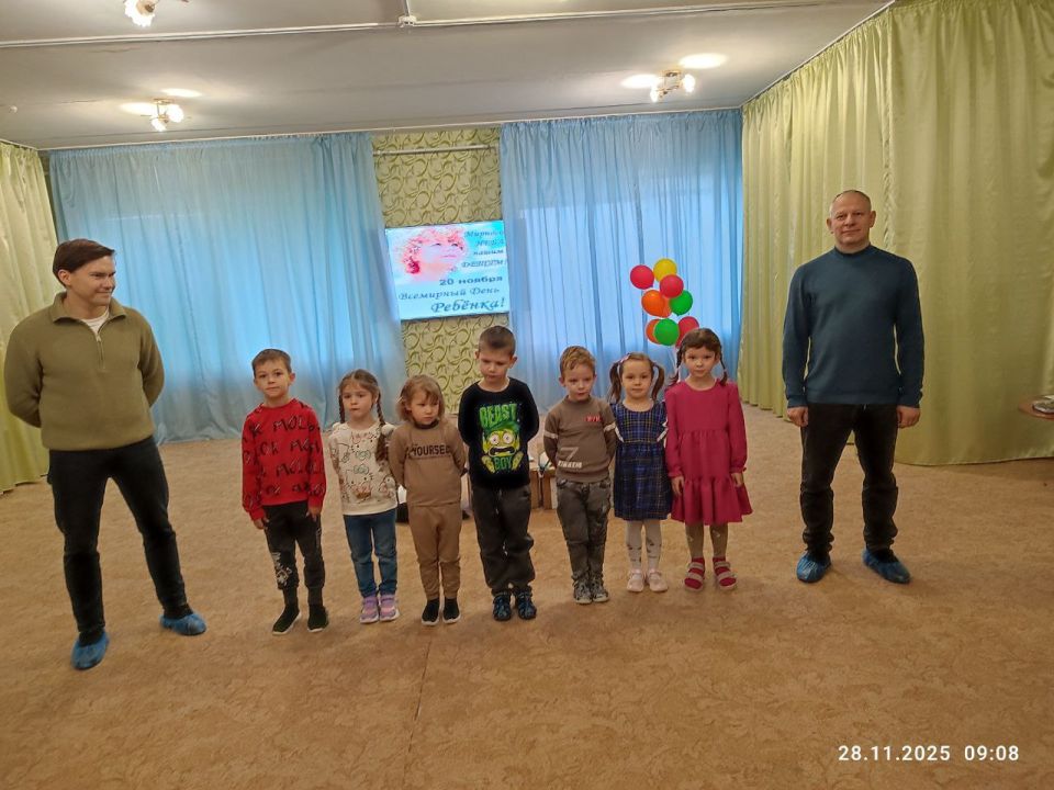 С большой радостью и добрым сердцем сотрудники, воспитанники и их родители детского сада "Теремок" приняли участие в акции "Коробка храбрости", организованной партией "Единая Россия" С большой радостью и добрым сердцем сотрудники, воспитанники и их родители детского сада "Теремок" приняли участие в акции "Коробка храбрости", организованной партией "Единая Россия"