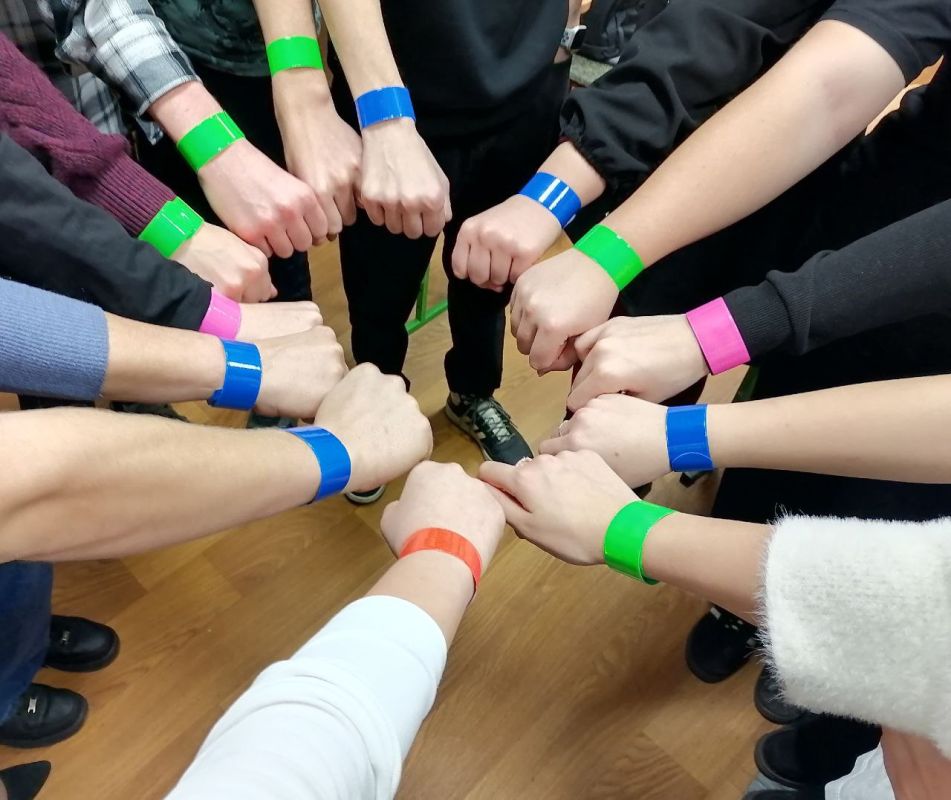 Зимний период отличается большой длительностью темного времени суток Зимний период отличается большой длительностью темного времени суток