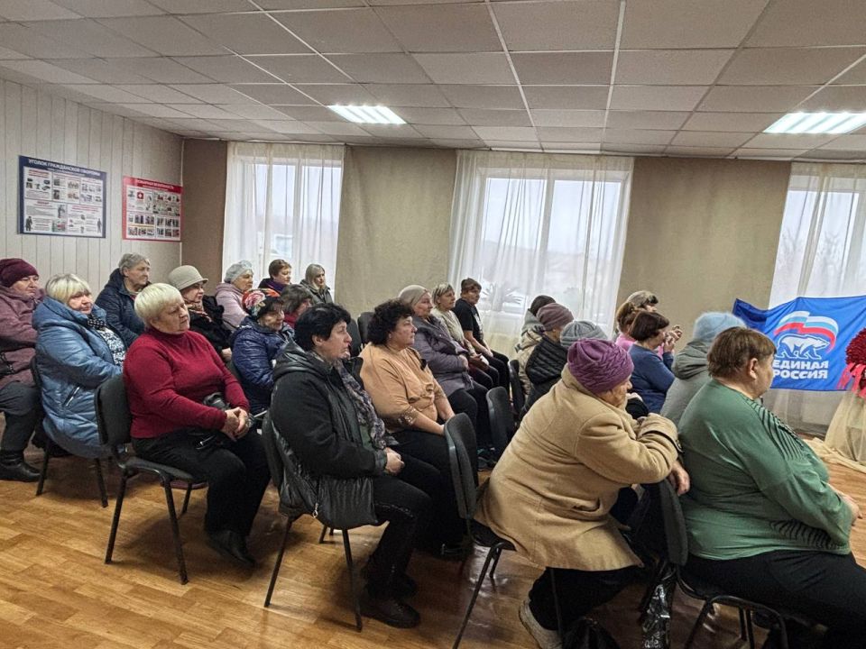 В селе Великий Суходол в клубе прошло трогательное и душевное празднование Дня матери, которое оставило яркие и теплые впечатления у всех присутствующих В селе Великий Суходол в клубе прошло трогательное и душевное празднование Дня матери, которое оставило яркие и теплые впечатления у всех присутствующих