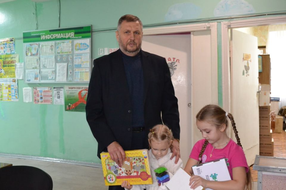 Детское отделение ЛЦРМБ пополнилось «Коробкой Храбрости» Детское отделение ЛЦРМБ пополнилось «Коробкой Храбрости»