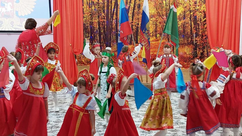 30 ноября, в нашей стране отмечается День государственного герба Российской Федерации 30 ноября, в нашей стране отмечается День государственного герба Российской Федерации
