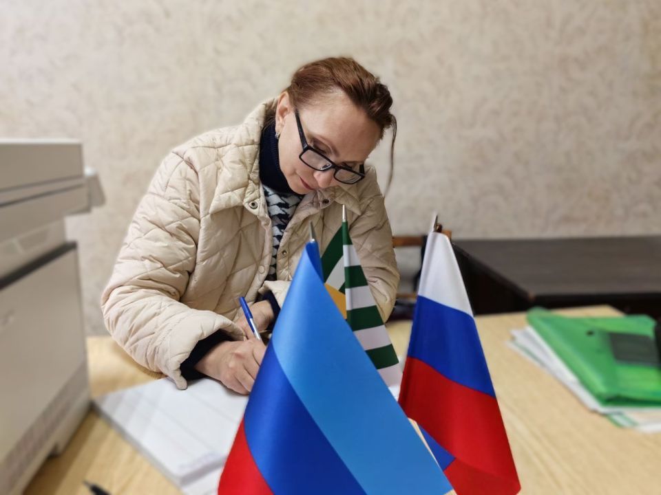 В городе Рубежное прошел прием граждан в общественной приемной Главы Республики В городе Рубежное прошел прием граждан в общественной приемной Главы Республики