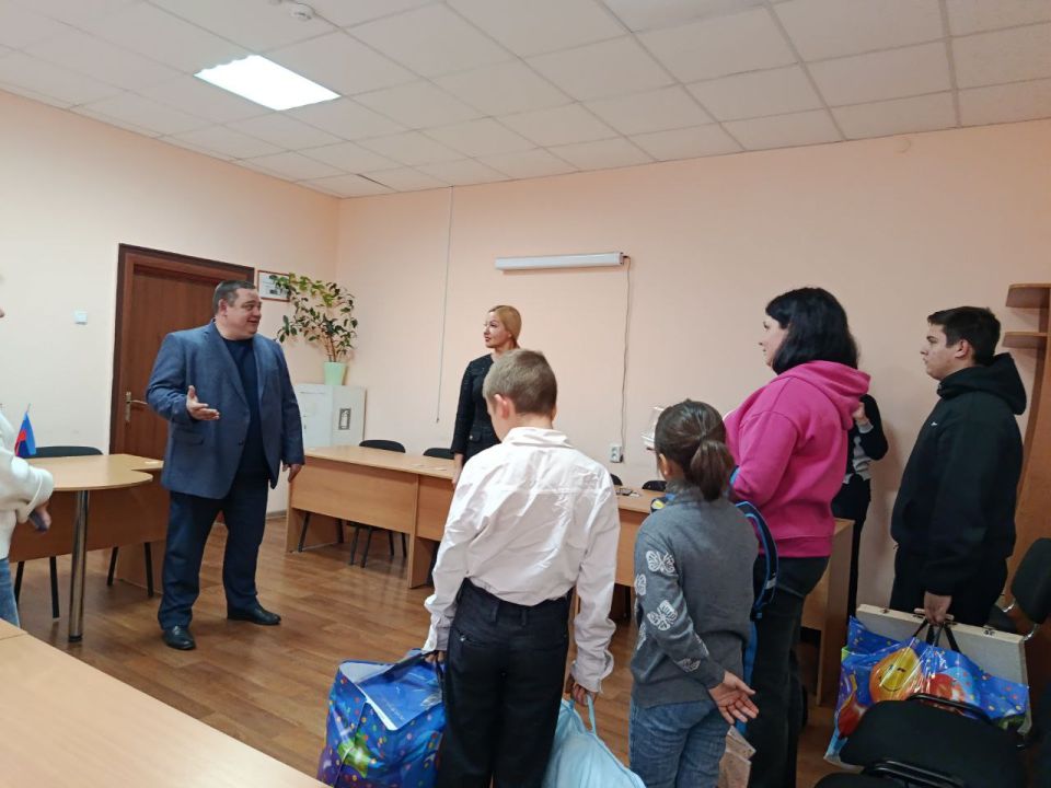Андрей Рубанцов: В Ровеньках прошло чествование многодетных матерей Андрей Рубанцов: В Ровеньках прошло чествование многодетных матерей