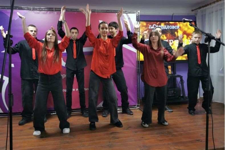В Свердловском муниципальном округе была проведена 1/4 финала «КВН.Первые»