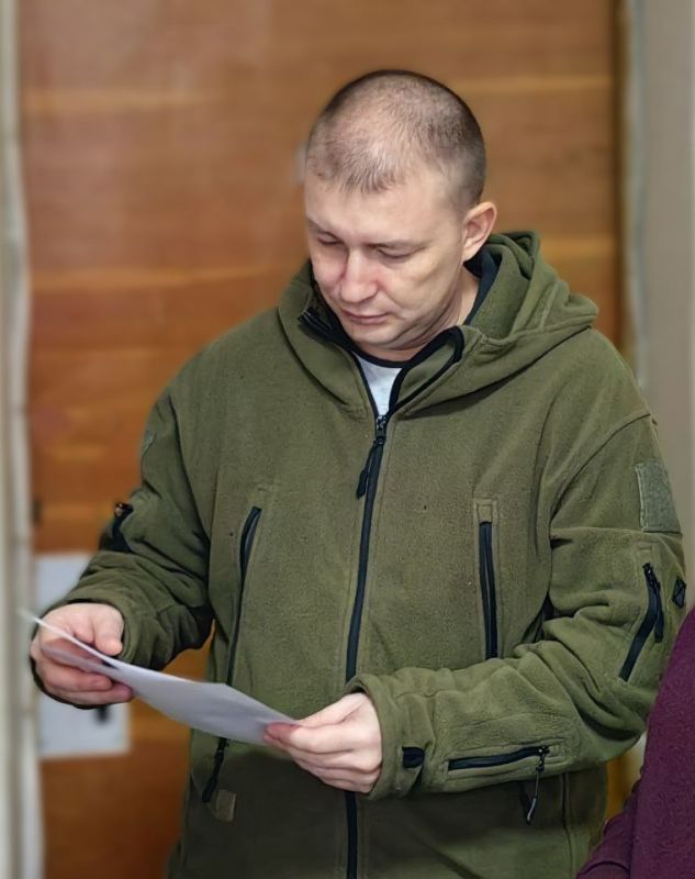 В городе Рубежное прошел прием граждан в общественной приемной Главы Республики В городе Рубежное прошел прием граждан в общественной приемной Главы Республики