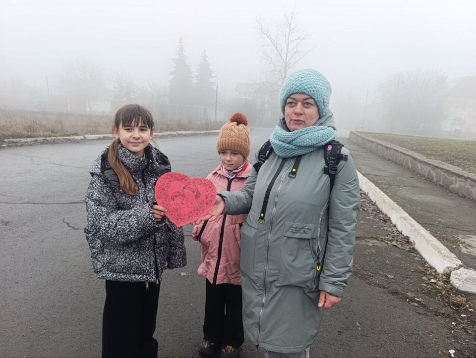 В преддверии Дня матери в образовательных, дошкольных и культурных учреждениях городского округа город Ровеньки состоялись ряд мероприятий, посвященных этому важному празднику В преддверии Дня матери в образовательных, дошкольных и культурных учреждениях городского округа город Ровеньки состоялись ряд мероприятий, посвященных этому важному празднику