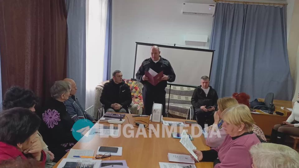 400 жителей Краснолучского округа получили знания в сфере компьютерной грамотности