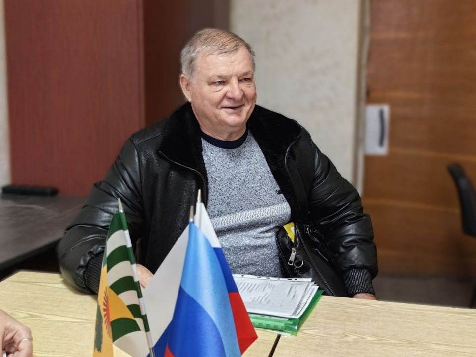 В городе Рубежное прошел прием граждан в общественной приемной Главы Республики В городе Рубежное прошел прием граждан в общественной приемной Главы Республики