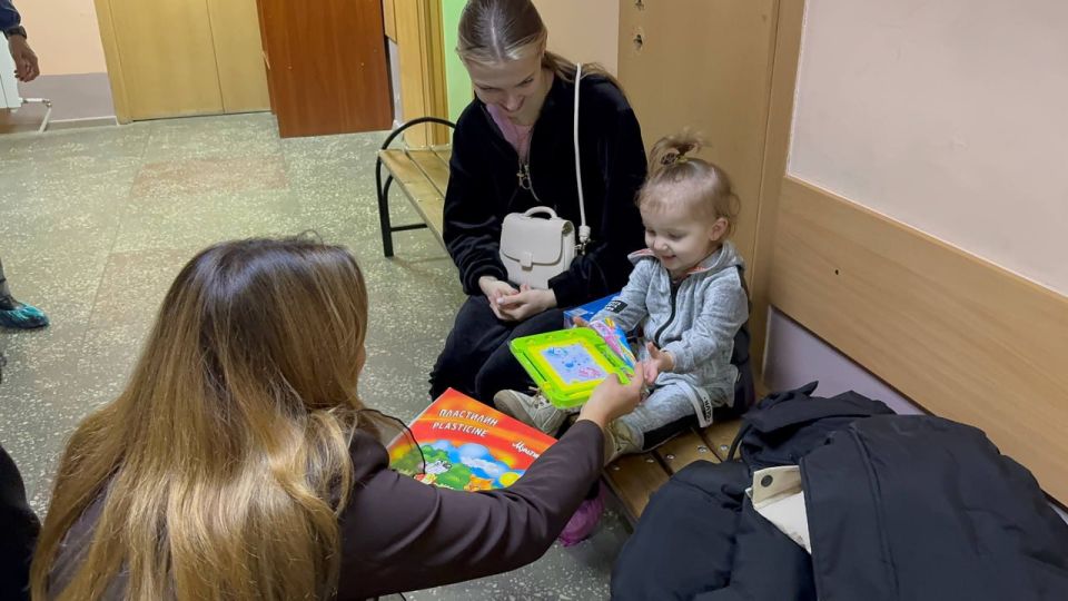 «Коробка храбрости» приехала к пациентам Луганской городской детской больницы №2 «Коробка храбрости» приехала к пациентам Луганской городской детской больницы №2