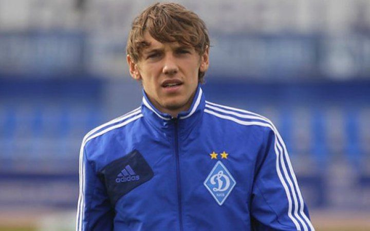 Бывший футболист киевского "Динамо" и сборной Украины Денис Гармаш был мобилизован, сообщили в ТЦК Киева