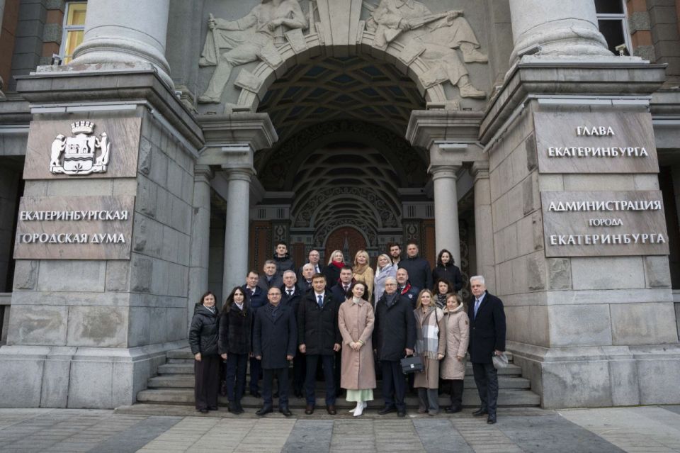Яна Сылкина: Приняла участие в девятом форуме "Города России" в Екатеринбурге Яна Сылкина: Приняла участие в девятом форуме "Города России" в Екатеринбурге