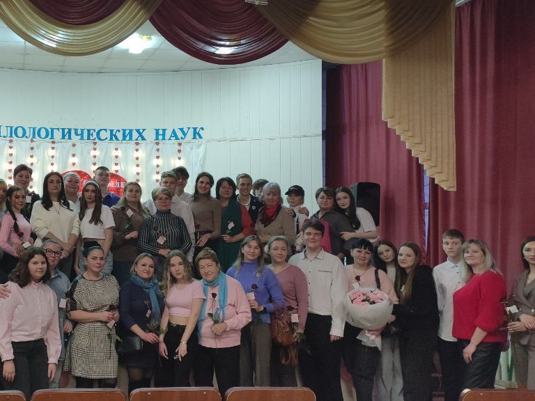 В Луганске состоялось праздничное мероприятие, приуроченное ко Дню матери В Луганске состоялось праздничное мероприятие, приуроченное ко Дню матери