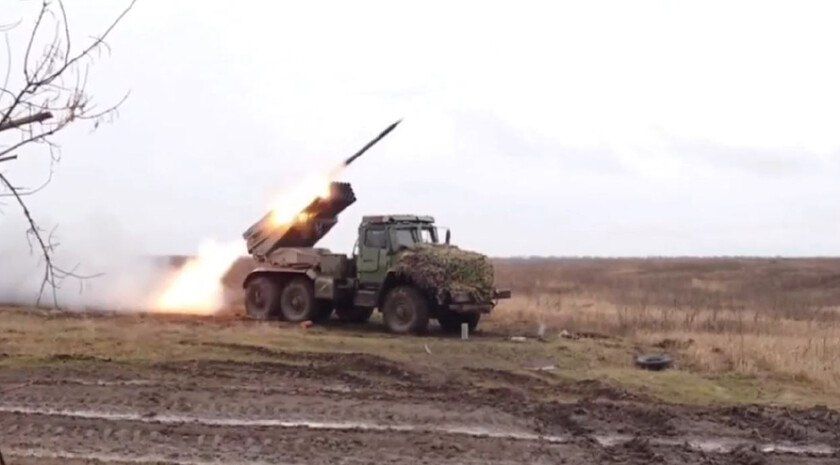 Армия России за сутки поразила военные объекты и пункты дислокации ВСУ в 157 районах