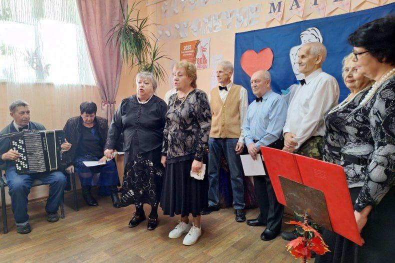 В Свердловском комплексном центре отметили День матери! В Свердловском комплексном центре отметили День матери!
