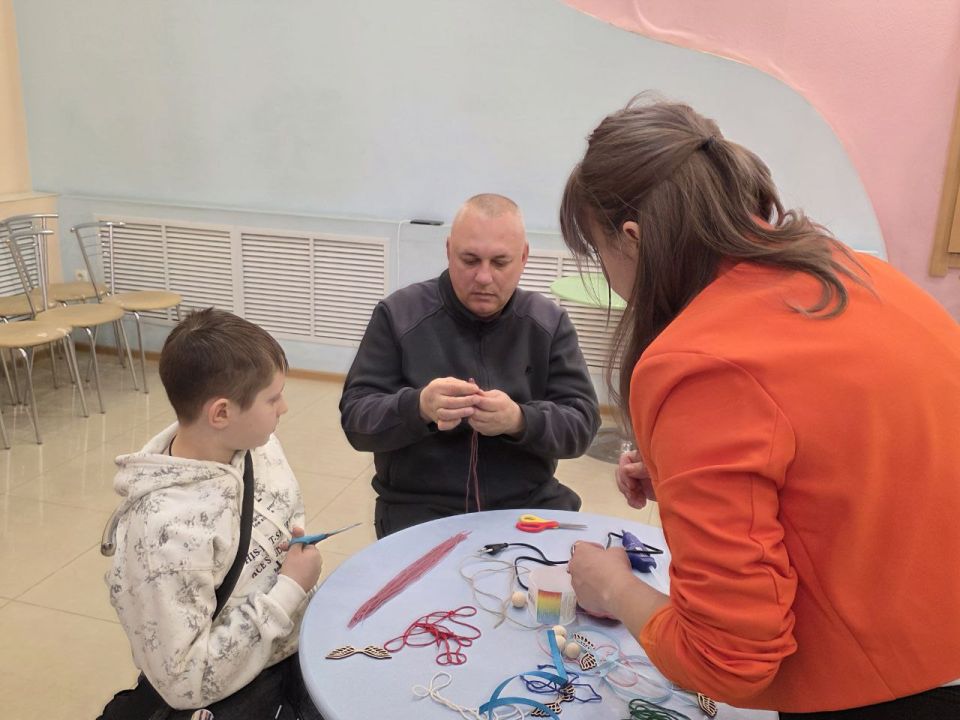 Привет, друзья!. Сегодня у нас прошло супер-классное событие в рамках нашего сотрудничества с Центром развития и психологической помощи «Лисена Арт»! В преддверии Дня матери мы вместе с директором Татьяной Изюменко провели... Привет, друзья!. Сегодня у нас прошло супер-классное событие в рамках нашего сотрудничества с Центром развития и психологической помощи «Лисена Арт»! В преддверии Дня матери мы вместе с директором Татьяной Изюменко провели...