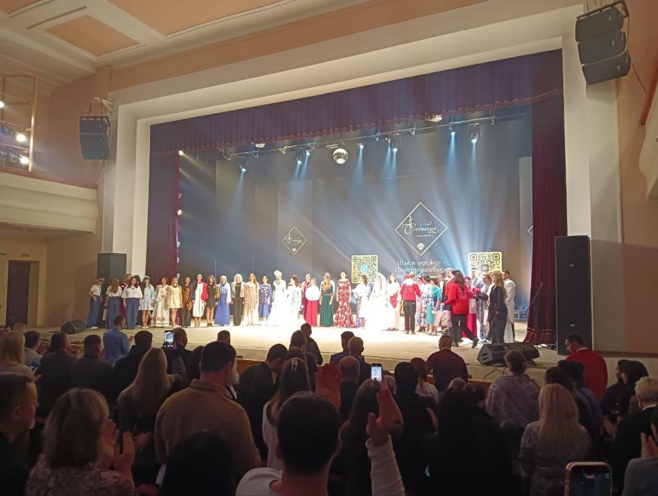 Грандиозное модное событие - показ «Русский Стиль»! Грандиозное модное событие - показ «Русский Стиль»!