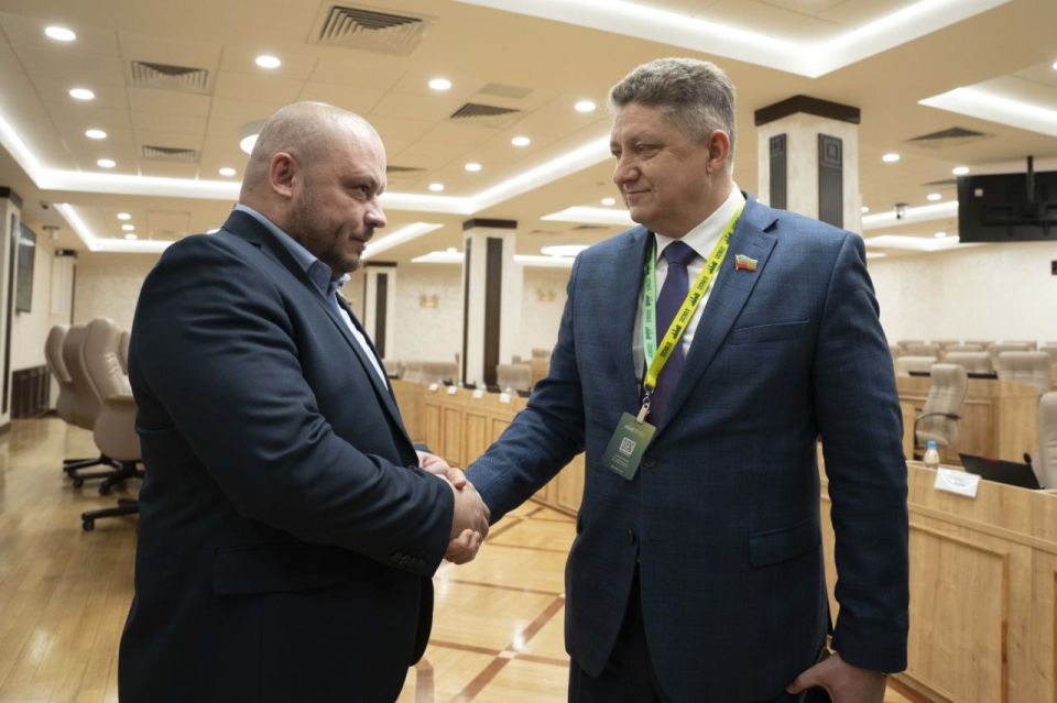 Сергей Цемкало: Участие Луганска в IX Общероссийском форуме «Города России» официально завершено! Сергей Цемкало: Участие Луганска в IX Общероссийском форуме «Города России» официально завершено!