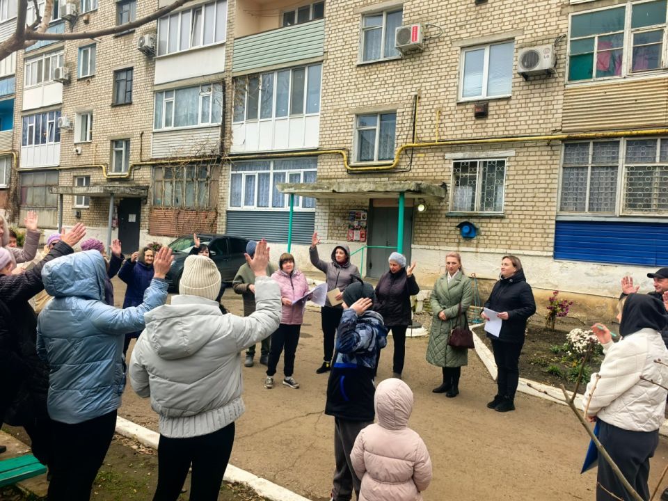 Сегодня, 29 ноября, в городе Краснодоне состоялась учредительная конференция граждан по организации территориального общественного самоуправления (ТОС) Сегодня, 29 ноября, в городе Краснодоне состоялась учредительная конференция граждан по организации территориального общественного самоуправления (ТОС)