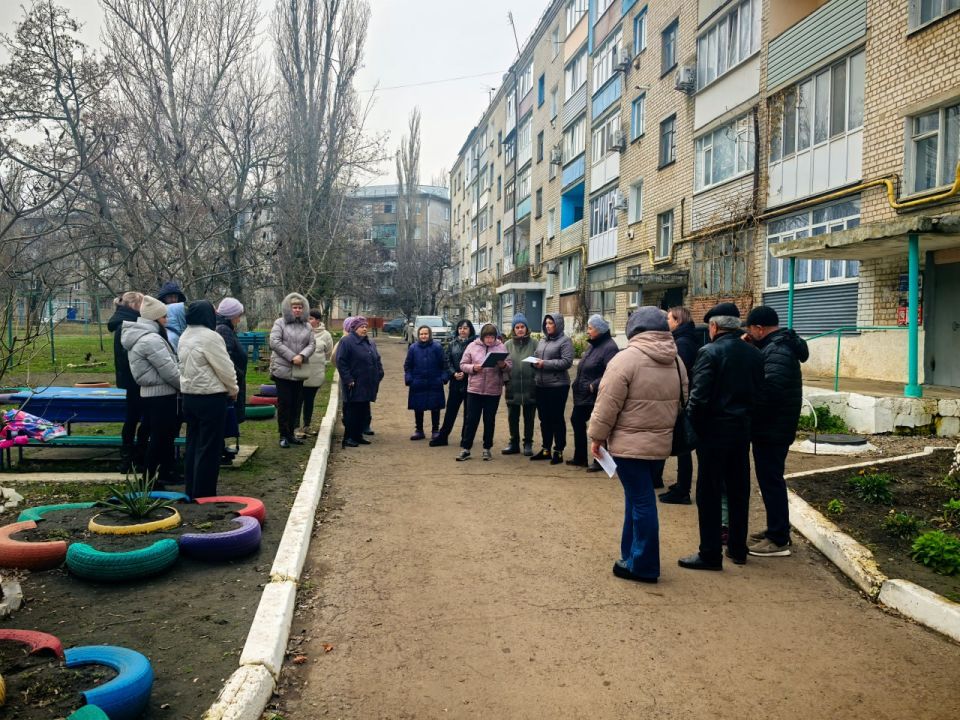 Сегодня, 29 ноября, в городе Краснодоне состоялась учредительная конференция граждан по организации территориального общественного самоуправления (ТОС) Сегодня, 29 ноября, в городе Краснодоне состоялась учредительная конференция граждан по организации территориального общественного самоуправления (ТОС)