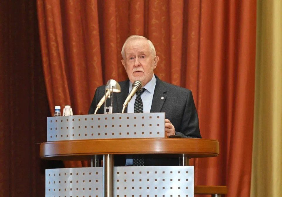 Константин Бутримов: РОСПРОФПРОМ отмечен благодарностью ФНПР на заседании Генсовета Константин Бутримов: РОСПРОФПРОМ отмечен благодарностью ФНПР на заседании Генсовета