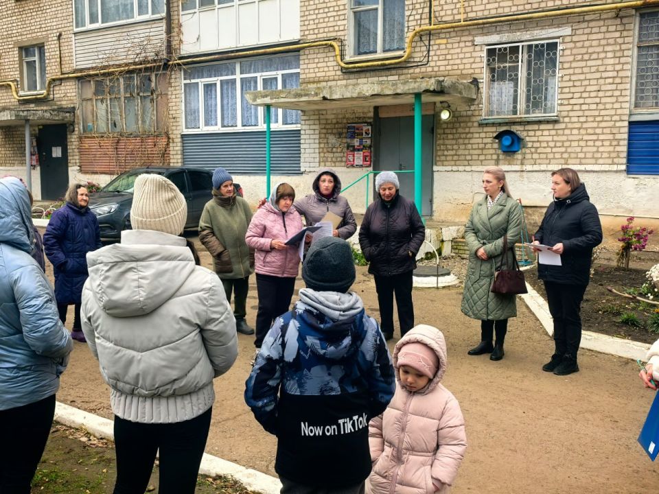 Сегодня, 29 ноября, в городе Краснодоне состоялась учредительная конференция граждан по организации территориального общественного самоуправления (ТОС) Сегодня, 29 ноября, в городе Краснодоне состоялась учредительная конференция граждан по организации территориального общественного самоуправления (ТОС)