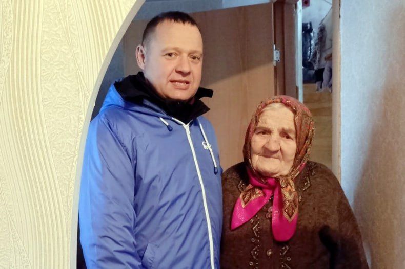 Червонопартизанку Анну Смирнову поздравили с 90-летием жизненного пути! Червонопартизанку Анну Смирнову поздравили с 90-летием жизненного пути!