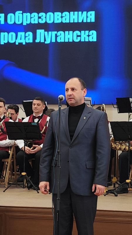 Константин Бутримов: СИМВОЛ НАДЕЖНОСТИ И СЛУЖЕНИЯ ГОРОДУ: ГОРВОДОКАНАЛ ОТМЕТИЛ 100-ЛЕТНИЙ ЮБИЛЕЙ Константин Бутримов: СИМВОЛ НАДЕЖНОСТИ И СЛУЖЕНИЯ ГОРОДУ: ГОРВОДОКАНАЛ ОТМЕТИЛ 100-ЛЕТНИЙ ЮБИЛЕЙ