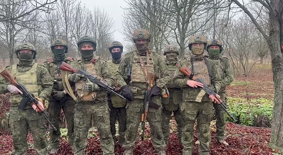 Поздравления в адрес мам звучат в День матери от наших ребят с передовой