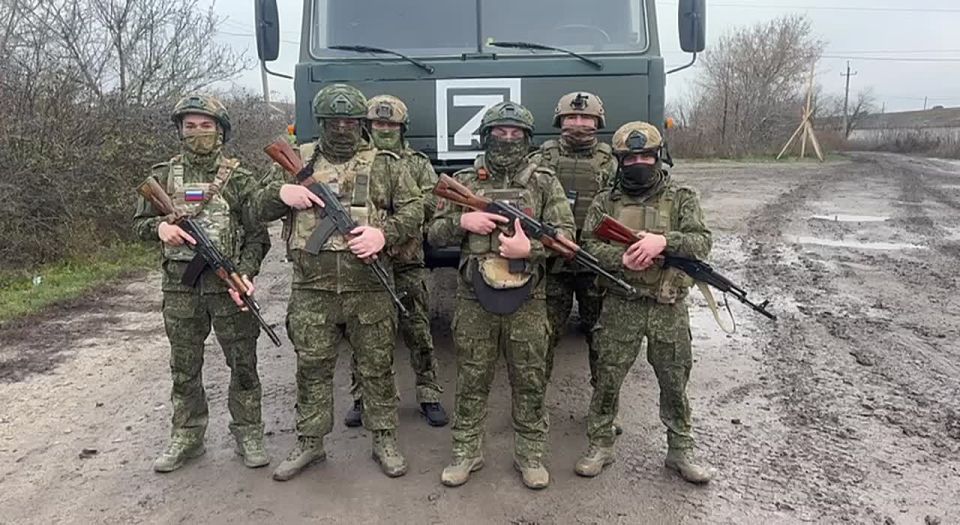 Стрелковый батальон военной комендатуры ЛНР сердечно поздравляет всех матерей с праздником