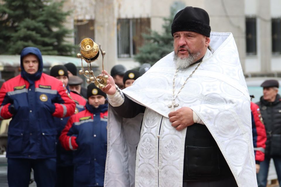 В Луганске почтили память ликвидаторов аварии на ЧАЭС В Луганске почтили память ликвидаторов аварии на ЧАЭС