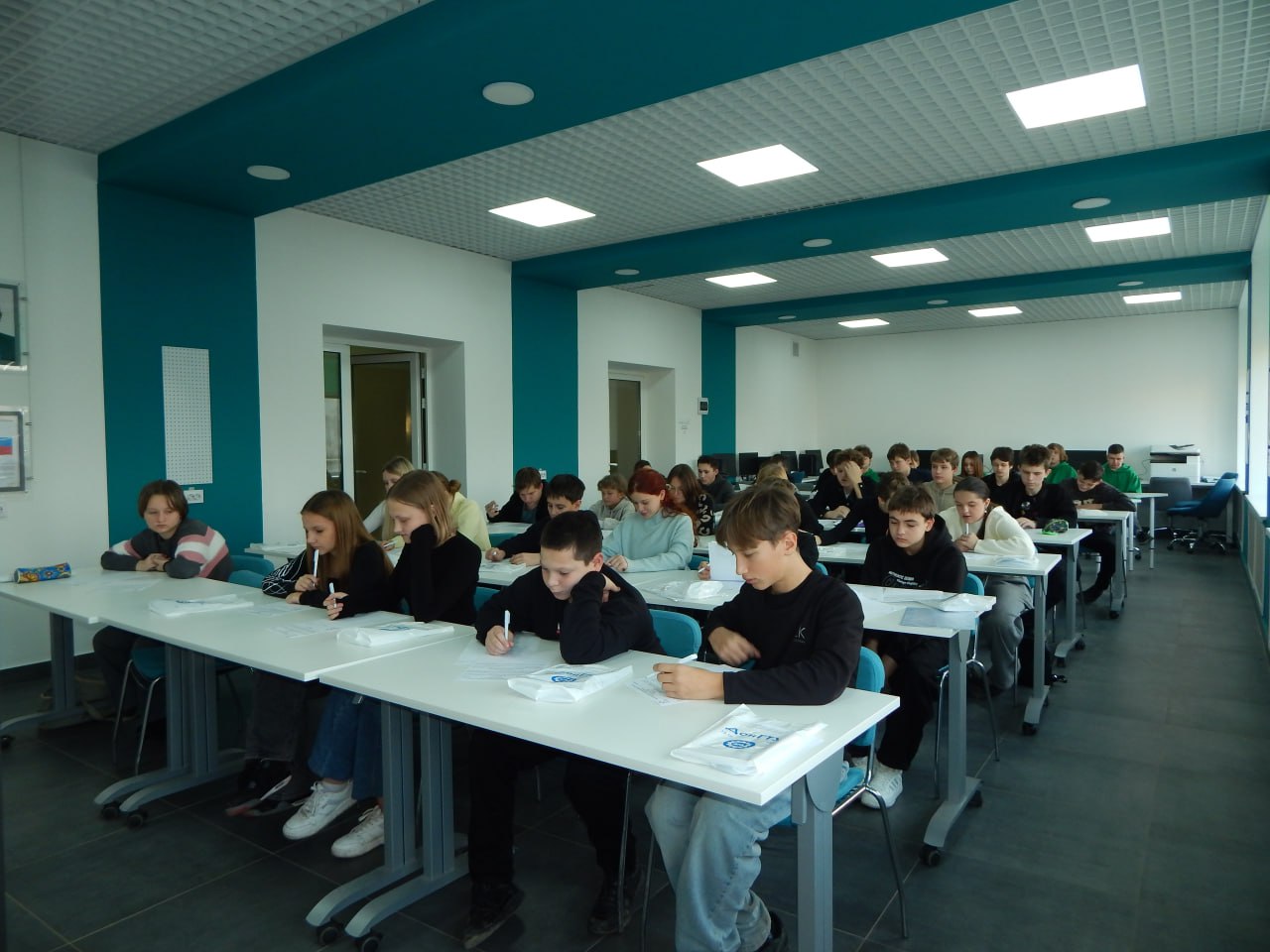 Светлана Гребенькова: Победы детей Алчевска – лучший подарок их мамам к празднику Светлана Гребенькова: Победы детей Алчевска – лучший подарок их мамам к празднику