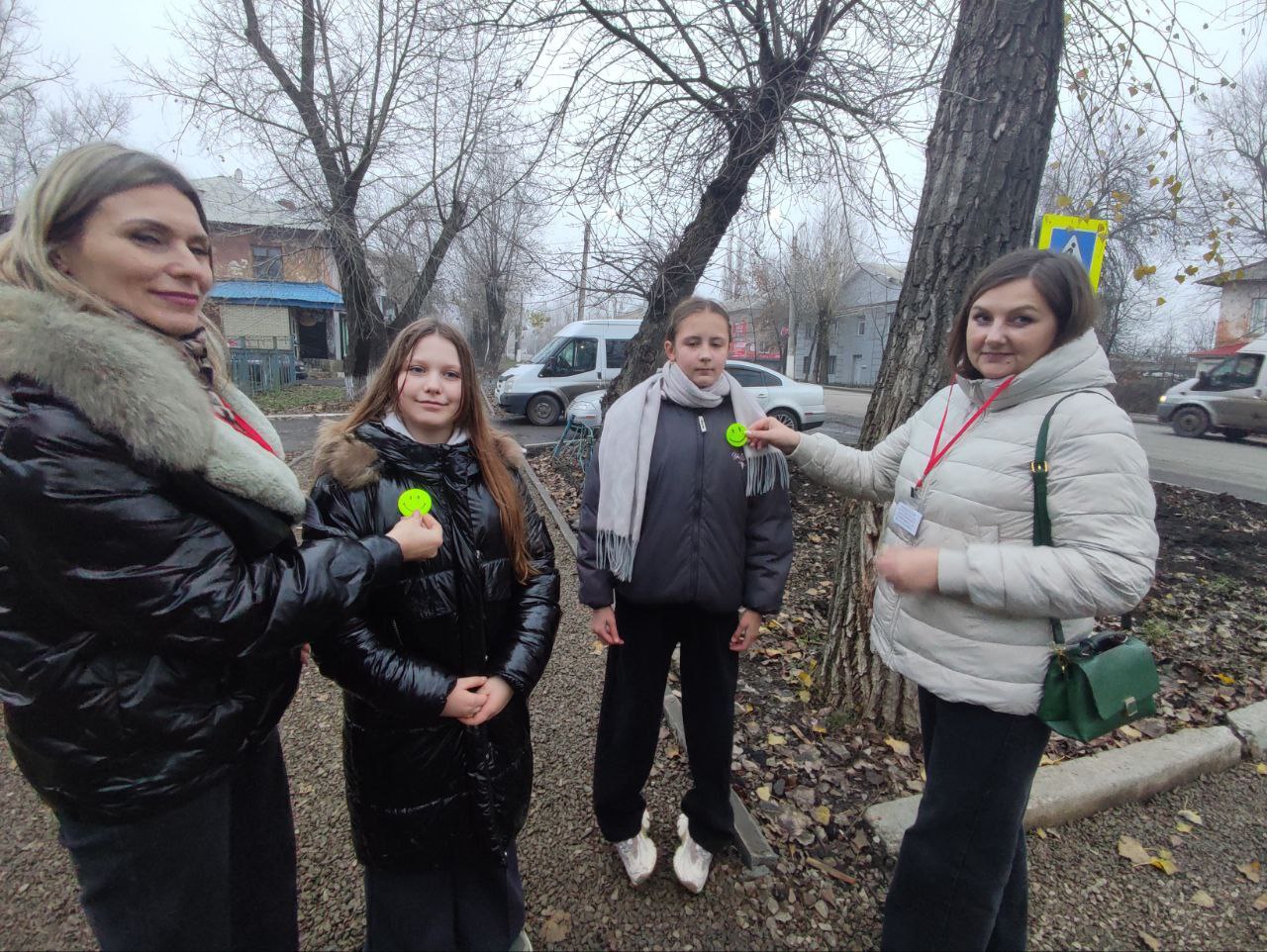 «Засвети ребенка на дороге!»: В Антраците прошла акция ко Дню матери «Засвети ребенка на дороге!»: В Антраците прошла акция ко Дню матери