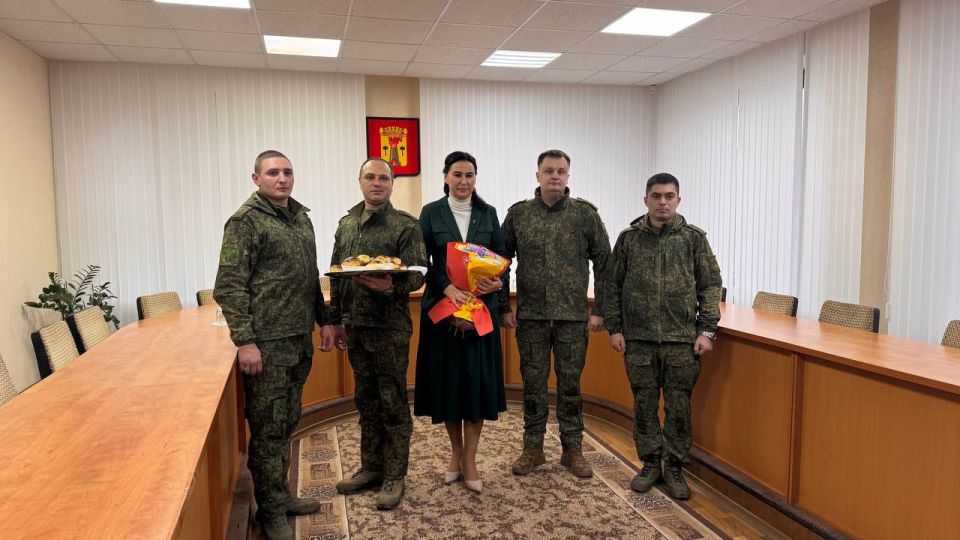 Трогательный подарок нашим военнослужащим от Яны Пащенко Трогательный подарок нашим военнослужащим от Яны Пащенко