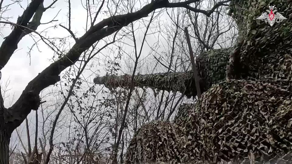 Артиллеристы 27-й гвардейской мотострелковой дивизии группировки войск «Центр» поддержали огнем штурмовые группы и уничтожили пункт временной дислокации формирований ВСУ на Красноармейском направлении