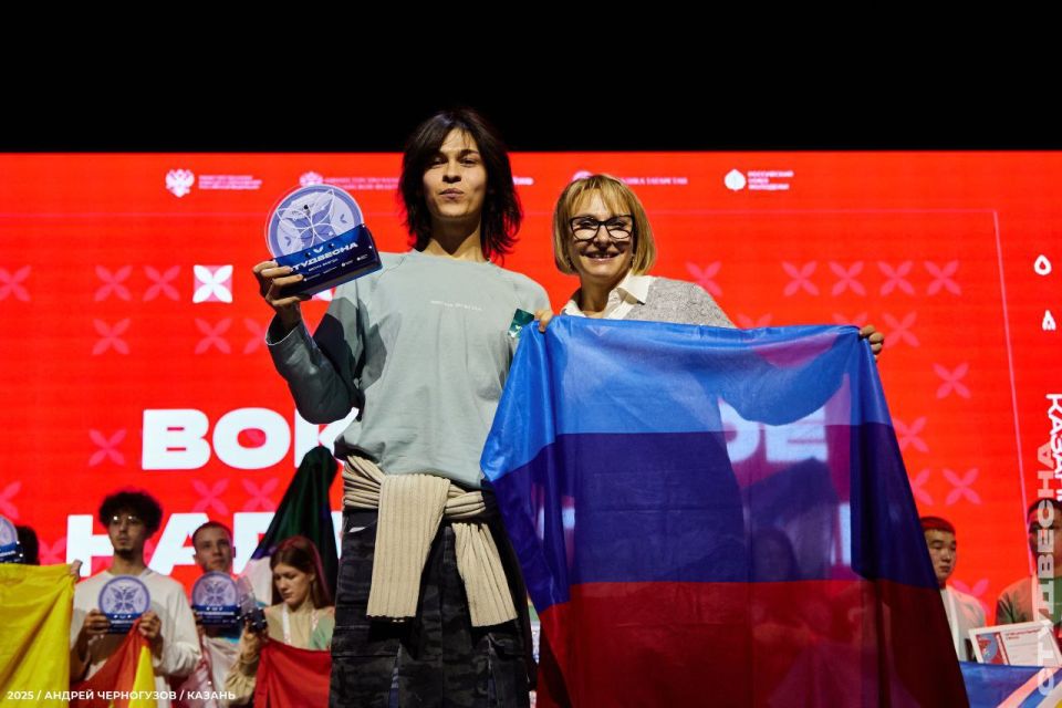 Ребята из ЛНР вернулись с победами с фестиваля Российской студенческой весны Ребята из ЛНР вернулись с победами с фестиваля Российской студенческой весны