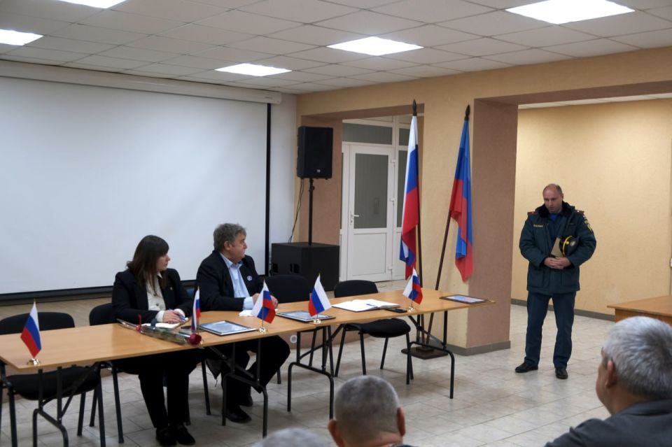 Сегодня в Беловодском муниципальном округе прошло очередное аппаратное совещание, на котором обсудили текущие вопросы развития муниципалитета и подвели итоги работы за прошедшую неделю Сегодня в Беловодском муниципальном округе прошло очередное аппаратное совещание, на котором обсудили текущие вопросы развития муниципалитета и подвели итоги работы за прошедшую неделю