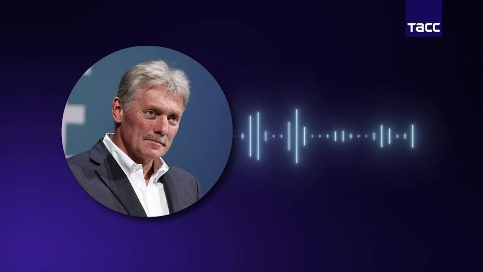 Президент РФ Владимир Путин посетил один из пунктов управления объединенной группировки войск, где ему доложили об освобождении Красноармейска и Волчанска