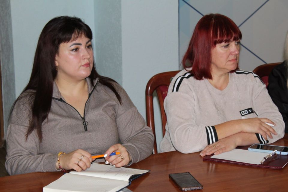 Сергей Козенко: Провел расширенное аппаратное совещание с руководителями структурных подразделений Администрации, начальниками отделов и управлений по жизнеобеспечению населенных пунктов округа Сергей Козенко: Провел расширенное аппаратное совещание с руководителями структурных подразделений Администрации, начальниками отделов и управлений по жизнеобеспечению населенных пунктов округа