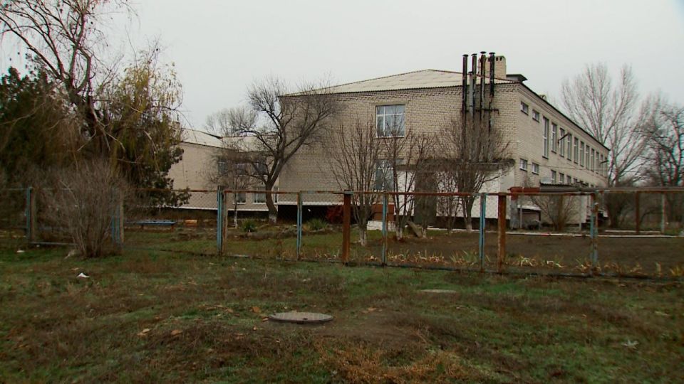 Новая система водоотведения, которую построили тюменские специалисты в средней школе № 29 п. Орджоникидзе, работает без сбоев Новая система водоотведения, которую построили тюменские специалисты в средней школе № 29 п. Орджоникидзе, работает без сбоев