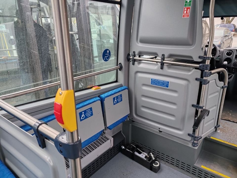 Альберт Апшев: Вторая партия новых автобусов прибыла в Луганскую Народную Республику в рамках Программы социально-экономического развития Альберт Апшев: Вторая партия новых автобусов прибыла в Луганскую Народную Республику в рамках Программы социально-экономического развития