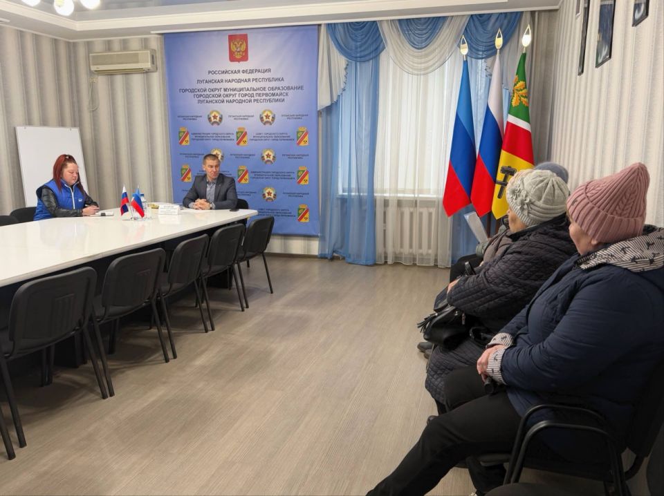 В Первомайске стартовала Декада приемов граждан, приуроченная ко Дню рождения Партии «Единая Россия» В Первомайске стартовала Декада приемов граждан, приуроченная ко Дню рождения Партии «Единая Россия»