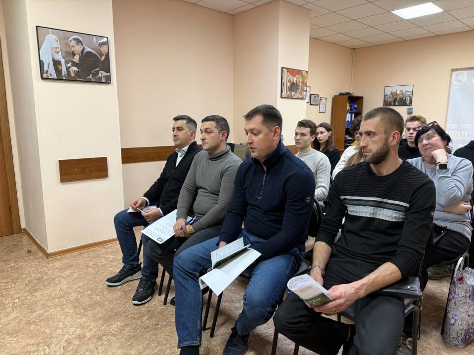 ОТКРЫТЫЙ ДИАЛОГ С ЛДПР В ЛУГАНСКЕ ОТКРЫТЫЙ ДИАЛОГ С ЛДПР В ЛУГАНСКЕ