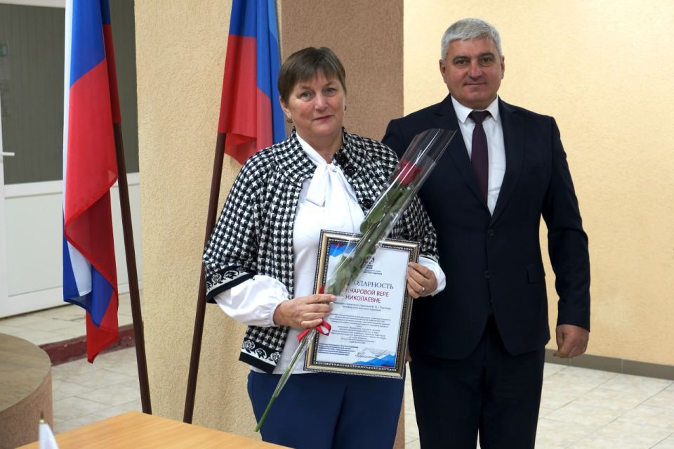 Сегодня в Беловодском муниципальном округе прошло очередное аппаратное совещание, на котором обсудили текущие вопросы развития муниципалитета и подвели итоги работы за прошедшую неделю Сегодня в Беловодском муниципальном округе прошло очередное аппаратное совещание, на котором обсудили текущие вопросы развития муниципалитета и подвели итоги работы за прошедшую неделю